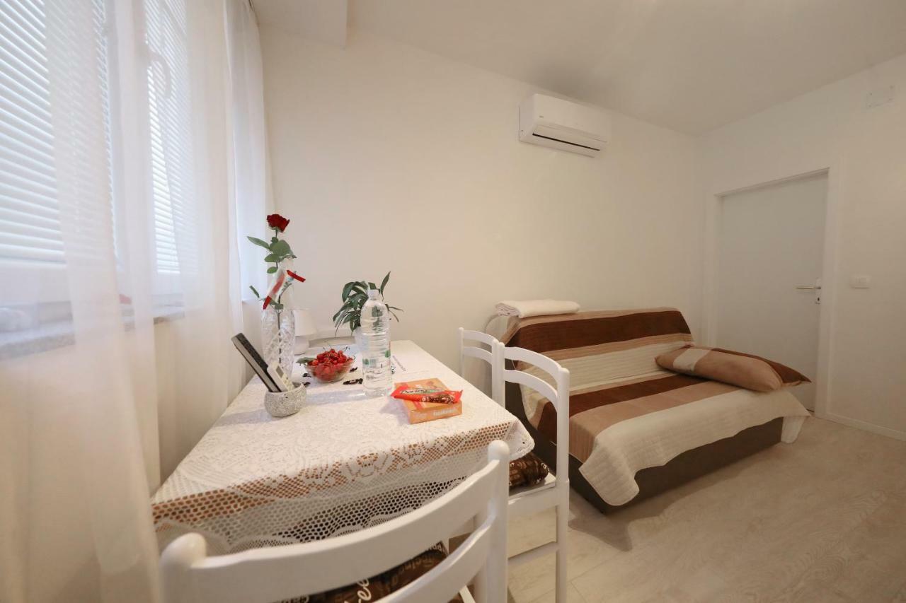 Apartment Luci Zadar Ngoại thất bức ảnh